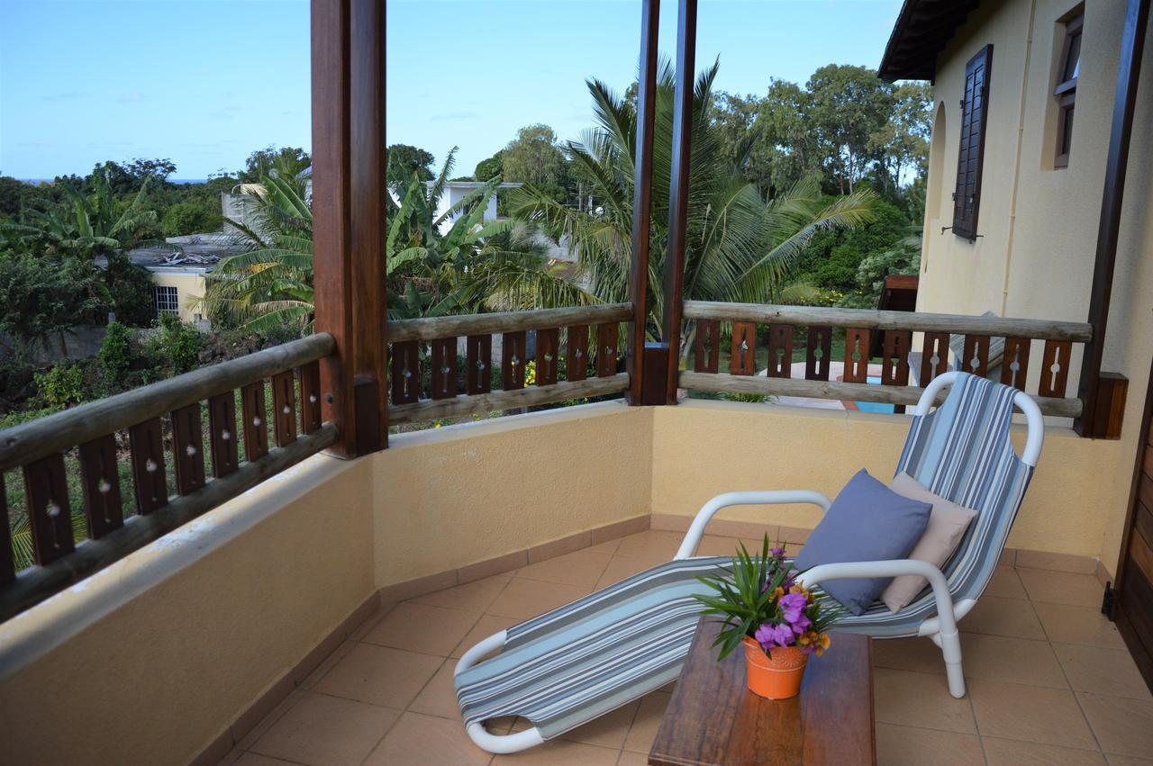 La Maison Soleil Belle Mare Exterior photo